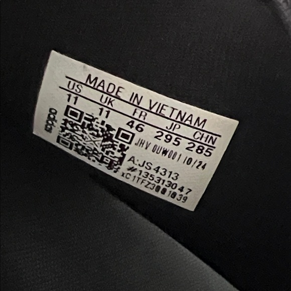 NEW Adidas Unisex Adelette Comfort Black/White Stripe Slide Sandals Size M12/W13 - Picture 10 of 16